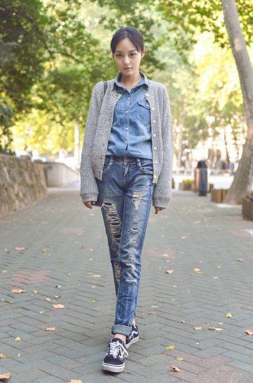 紧身裤增添你的气质与颜值，让身材更加苗条有型，舒适美观