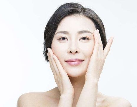 珍珠粉加上“它”，祛痘祛斑全搞定，在也不用买很贵的护肤产品了