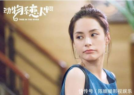 阿娇改口否认结婚，其实婚后第二天就已露出破绽，陈冠希也曾暗示