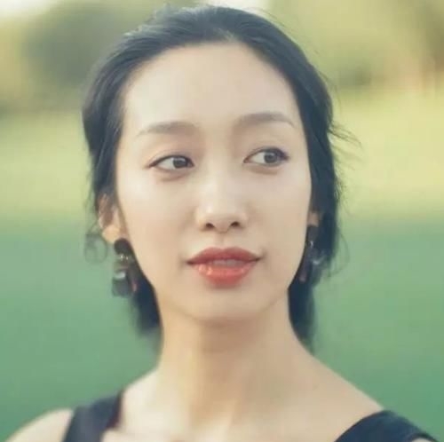『闺蜜』被周迅带进演艺圈,与徐静蕾因戏生情,文艺渣男把王菲闺蜜娶回家