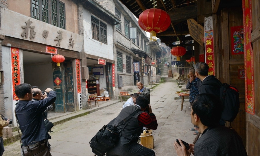 重庆最低调的古镇，每年吸引大量的游客，当地人却依旧十分淳朴