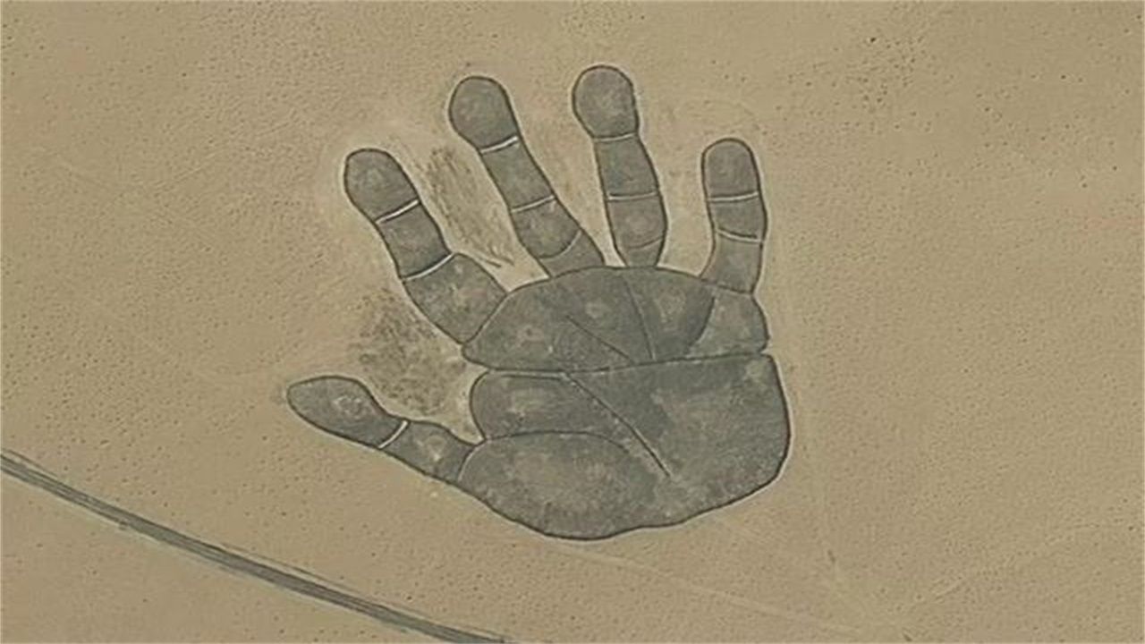 在我国的北方有一个巨型掌印景点，总投资6亿元，你见过吗？