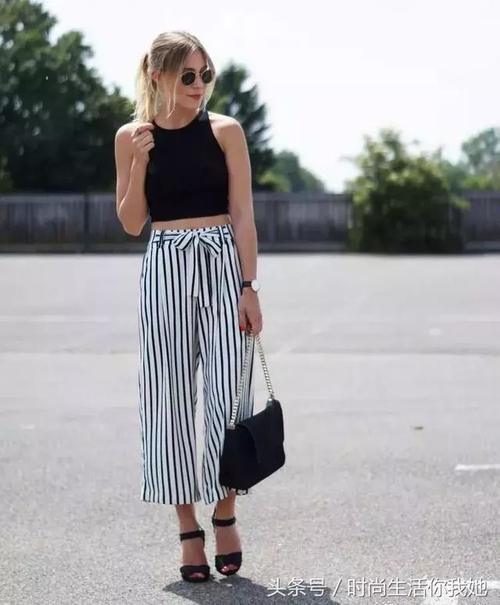 今夏最“清凉”的时髦搭配“吊带背心+阔腿”，让你回头率200%！