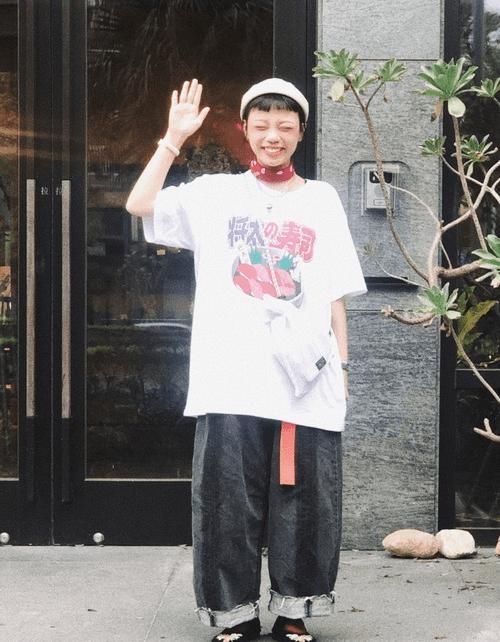  穿搭博主■好看又会穿的博主见得多，这么“好色”的真没见过！