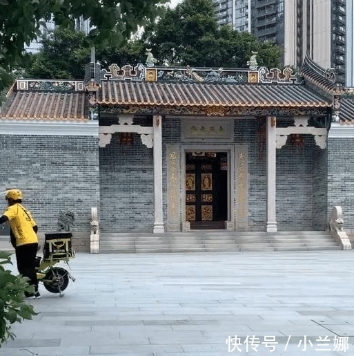 广东深圳:寸土寸金的城中心,矗立一座祠堂,谁拆