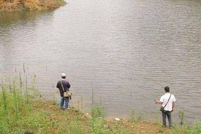  『水域』这些所谓的黄金钓点，其实都不怎么藏鱼，更别提鱼窝了