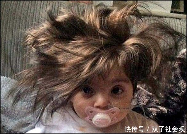 真人版长发公主？英8个月大女婴长厚密秀发，被人误认是洋娃娃！