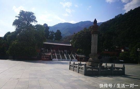 9999条龙，藏在“深山故宫”平武报恩寺