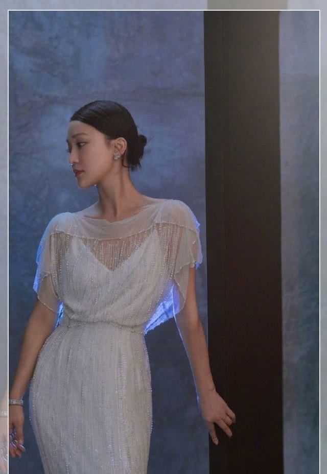  『春天』春天裙子这样穿＝洋气＋高级！