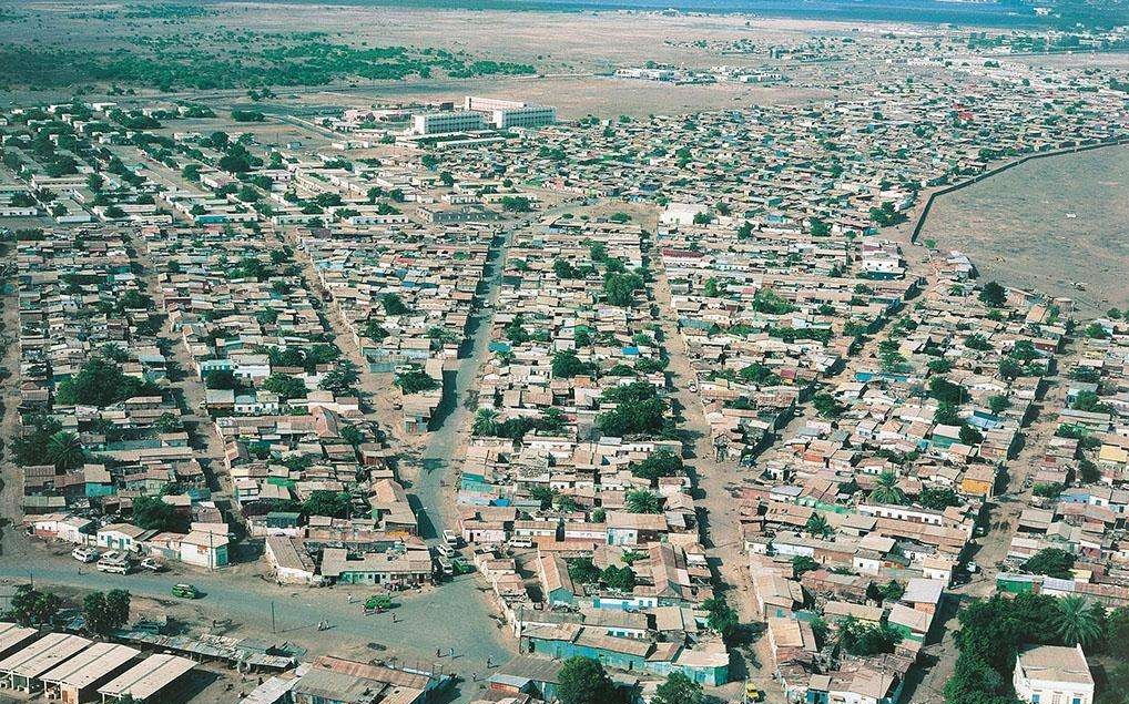 世界最随便国家：9国在此设军事基地，外国军队比本国军队多28倍