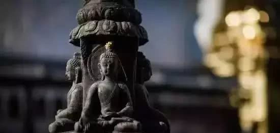 谨记！这些行为是对佛的大不敬！