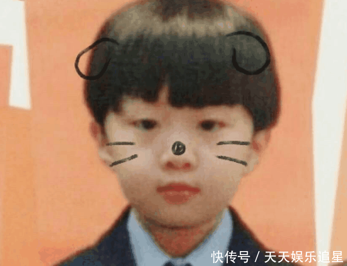 范丞丞微博严重掉粉, 身世传闻真相大白, 网友: 真是亲孩子