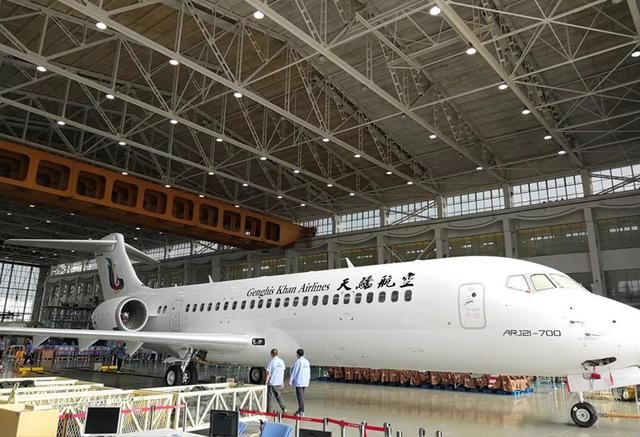 阿娇着新装 天骄航空将成为国产支线客机ARJ21第二家运营商
