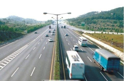 中国最“暴利”的公路，耗资8亿修建，4个月收回成本，你途径过吗