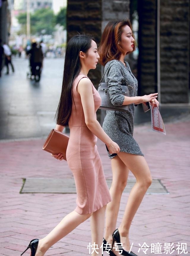 『凸显』凸显女性优雅妩媚的气息,非高跟儿鞋莫属