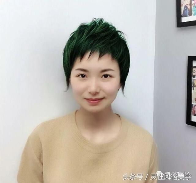 三四十岁的你发型别瞎剪了，有这30款短发就够了！