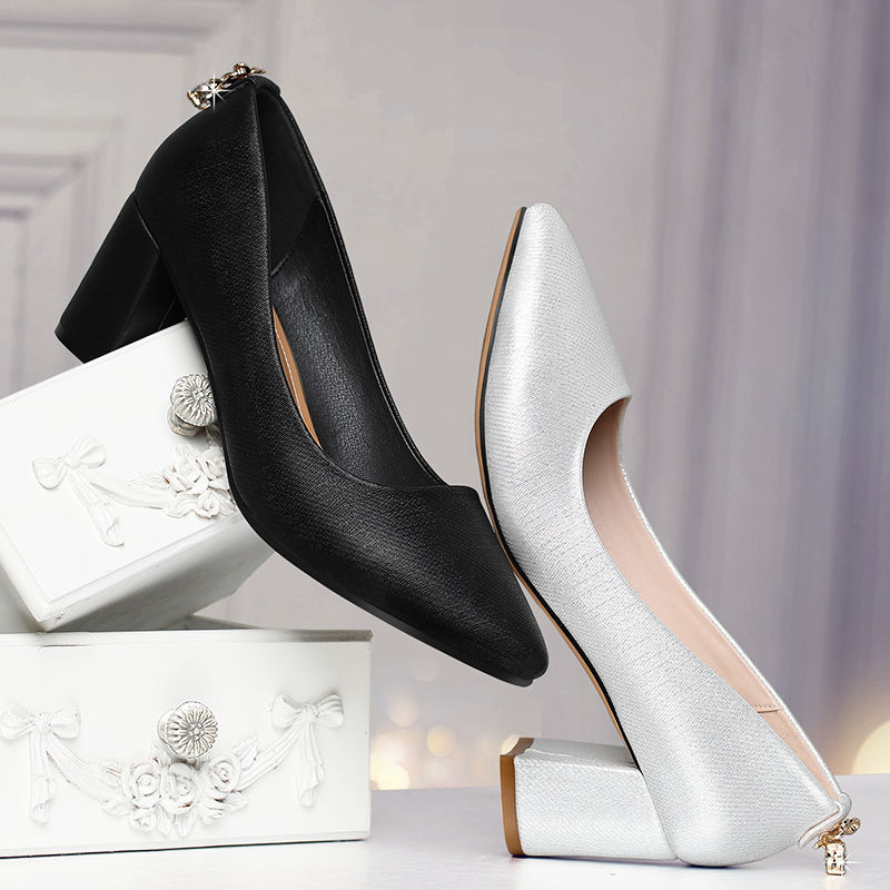 迷死人了!时下新潮“高跟鞋”，性感时尚尽显优雅女人味