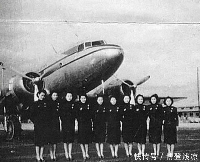 1982年民航空姐老照片曝光 那时候喝茅台不要钱！