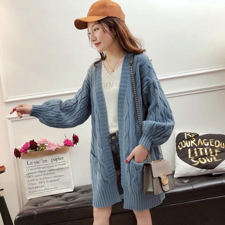 偷偷告诉你!现在满大街都没人穿毛衣，只因这“开衫”，美爆了