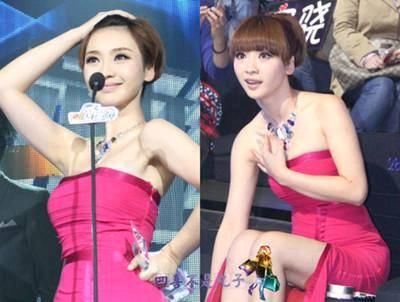 迪丽热巴学郑爽换“空气刘海”,一个美似洋娃娃,一个嫩回18岁