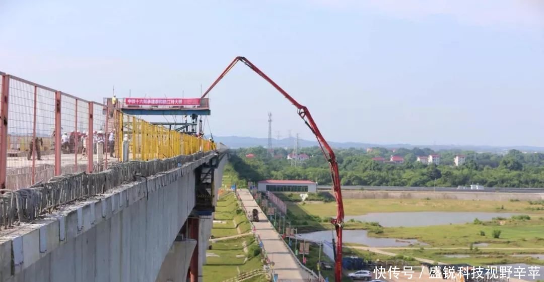 江西将建成的一条新高铁，工期5年，穿过13个车站，赣州有福了