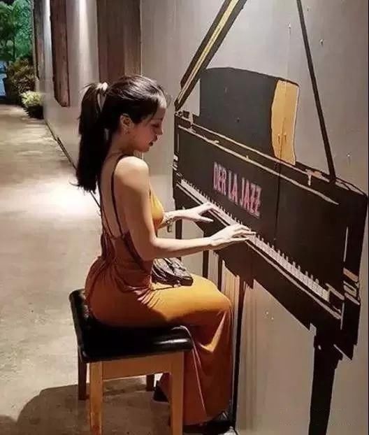 那些有翘臀的妹子都是怎样的练的?