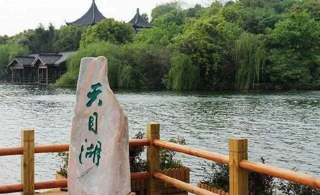 鹧鸪天-咏赋天目湖【2020热门旅游景点】