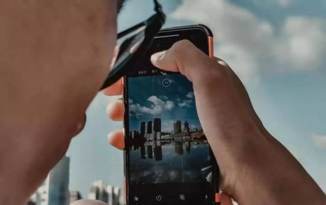 为了一滩水大打出手,这就是摄影的魅力