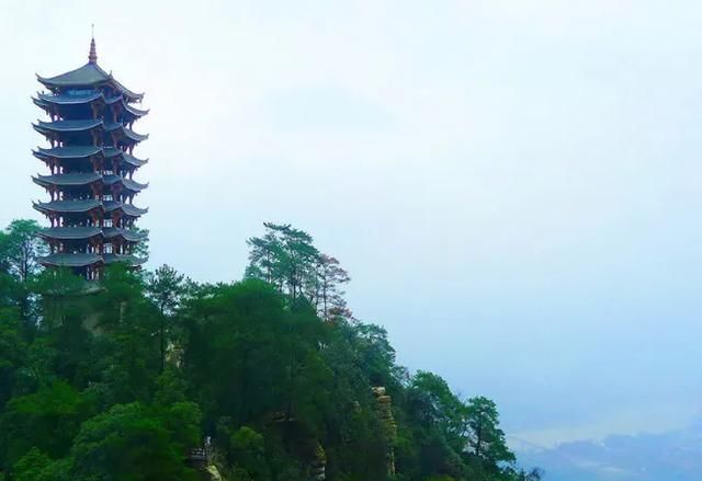 我国2个“最值得”旅游的城市，游客反馈都说好，知道在哪吗？