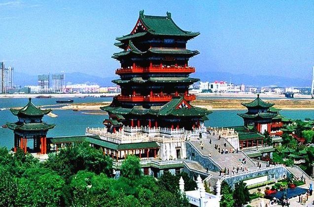  「江苏省」中国带“江”的三个省，发展得都很不错，未来谁更有