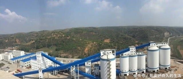  矿区|中国最大的煤田，煤炭储量1350亿吨，相当于50个大同矿区