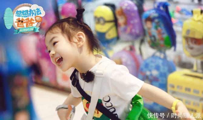 3岁就会穿搭还迷恋口红，戚薇女儿比妈妈还臭美，长大可不得了