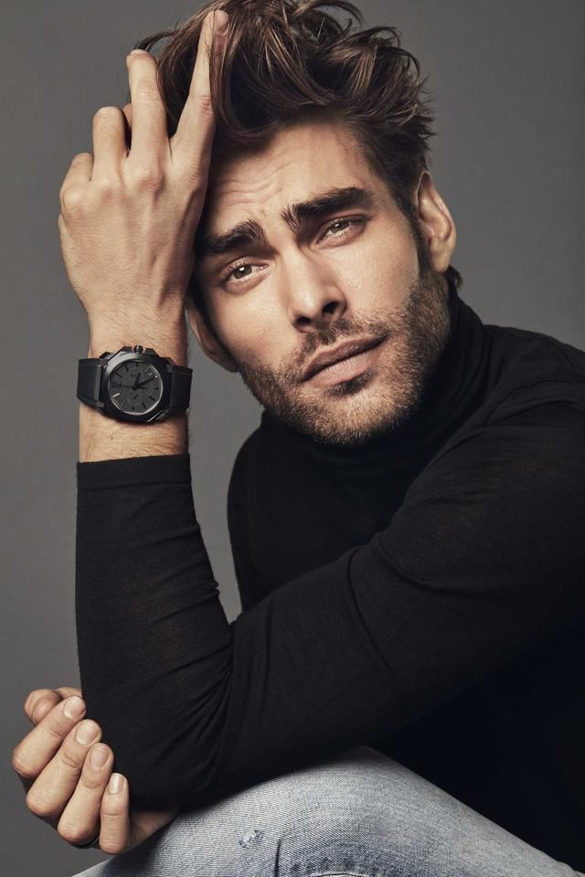 BVLGARI宝格丽OCTO系列重磅推出炫黑腕表新作 演绎当代潮流风范