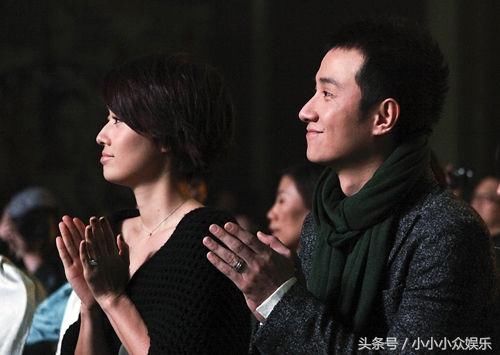 文章马伊琍同框出游打破不实传言，网友一边倒支持马伊琍