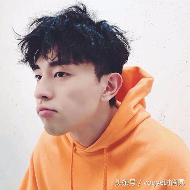 邓伦：最高级的整容就是换发型，已帅到颜值巅峰