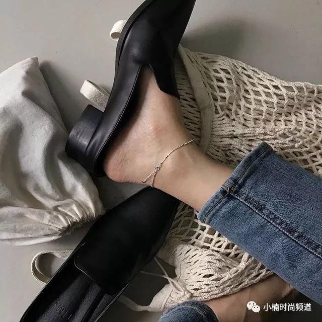 低跟也能小露性感!精选5款潮人最爱的鞋款，夏日搭配精选公开
