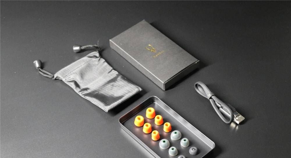  『系列』魔宴Sabbat E12Ultra-璃光系列真无线蓝牙耳机深度评测