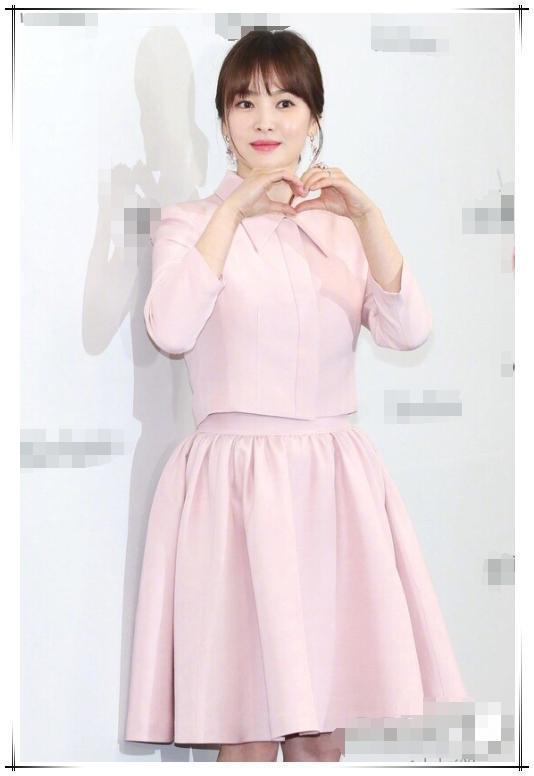 宋慧乔现身活动，一脸幸福肥挥之不去，网友：宋仲基也太会喂了吧