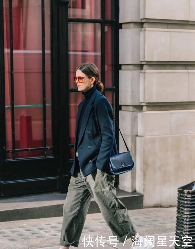 『日本』日本女人太会穿,街头感十足“粽子裤”,竟然也能穿出温柔女人味