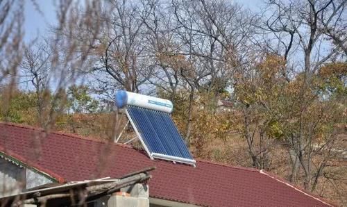 以前农村人喜欢的太阳能热水器，现在被冷落，嫌热水烧的慢？