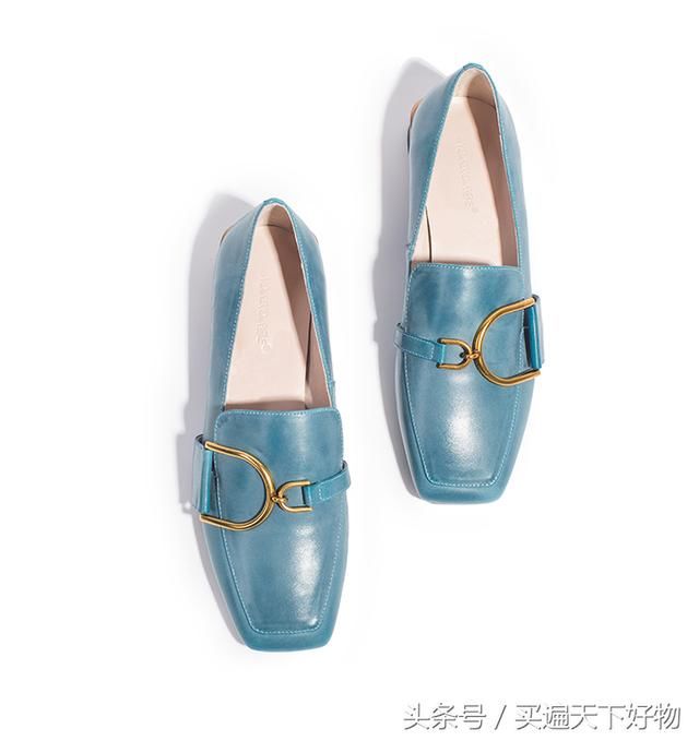 方头鞋为啥这么火？看完你也会忍不住想买一双，毕竟很美