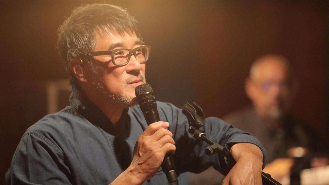 『妻子』61岁李宗盛聊与林忆莲离婚细节，称有缘无分，现任妻子比他小27岁