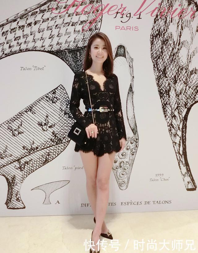 同为人母，林心如和赵薇相聚同框，一个像少女，一个真的像“妈妈