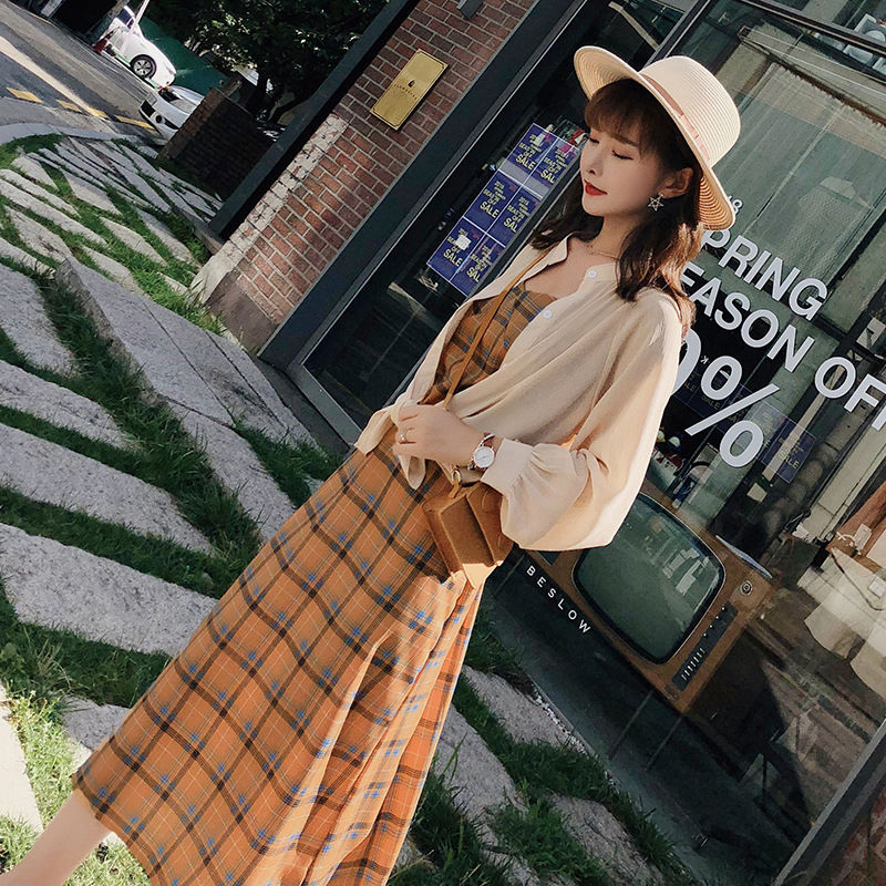 哇塞，第一次见到如此“软妹”的套装，适合秋天穿，老婆穿上美哭