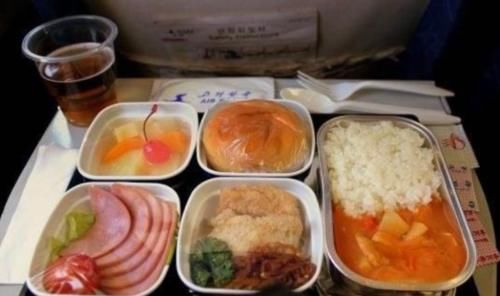 做了这么久飞机，终于知道为什么不坐凌晨飞机了，便宜不一定好