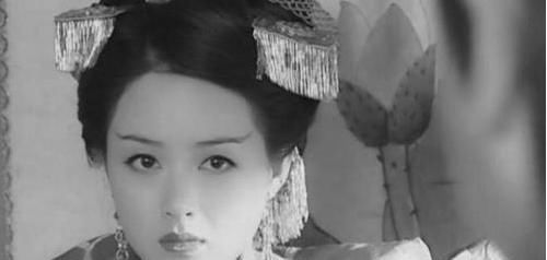  『选用流苏点』最火爆的流行元素是什么呢？莫过于流苏，教你如何运用它
