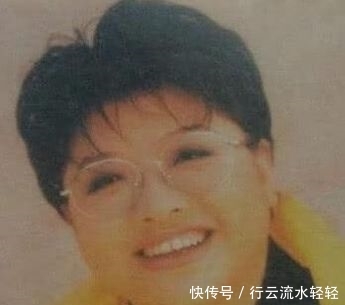 『倾家荡产』公开明星捐款数额,被质疑作秀,韩红真的为了做慈善倾家荡产?