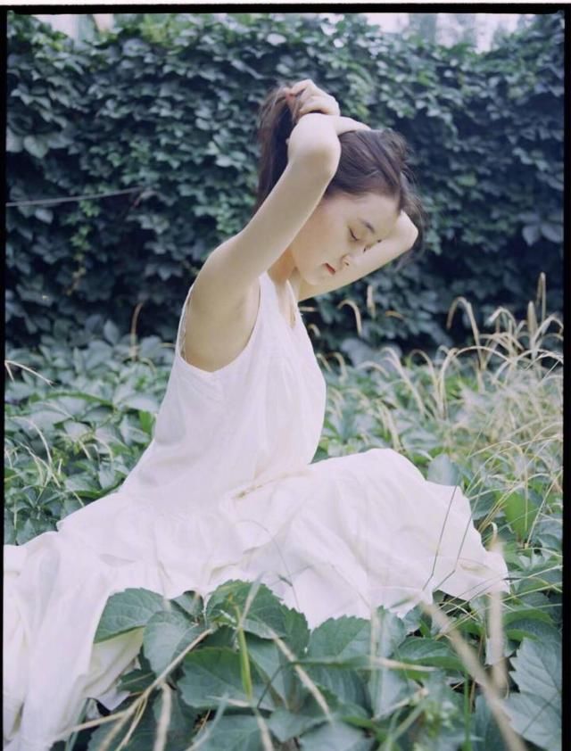 这姑娘现在越来越美了，这就是女大十八变的魔力？脱离长残的魔咒