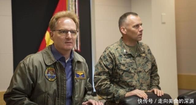  美军：美军高官：航母任务最优先！克洛泽舰长很愚蠢，舰员没义务爱戴他