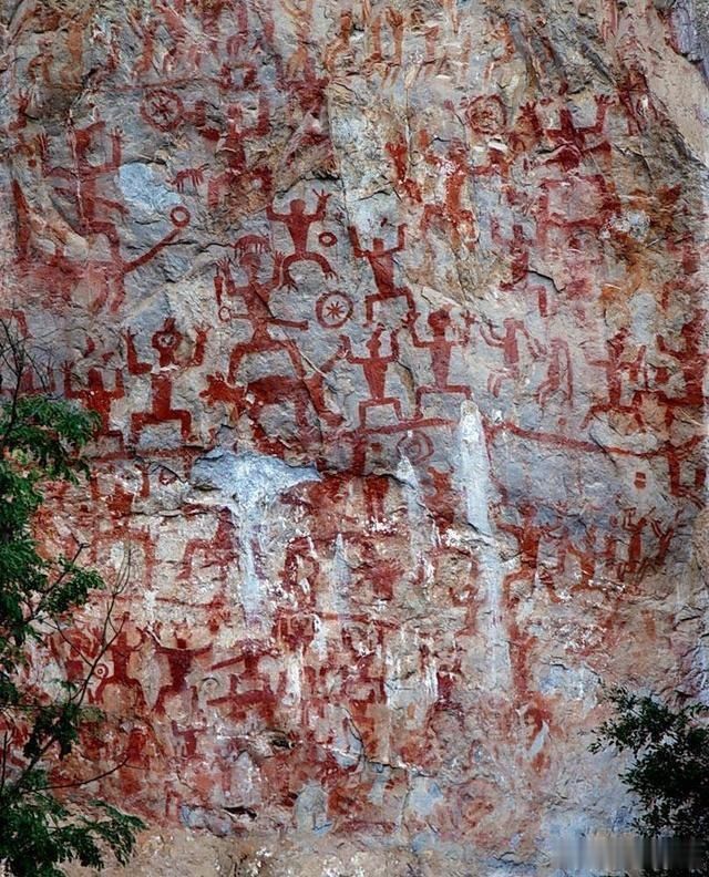  「发现」昆仑山发现1万年前岩画，其中有些画着“飞机”? 史前文明成谜